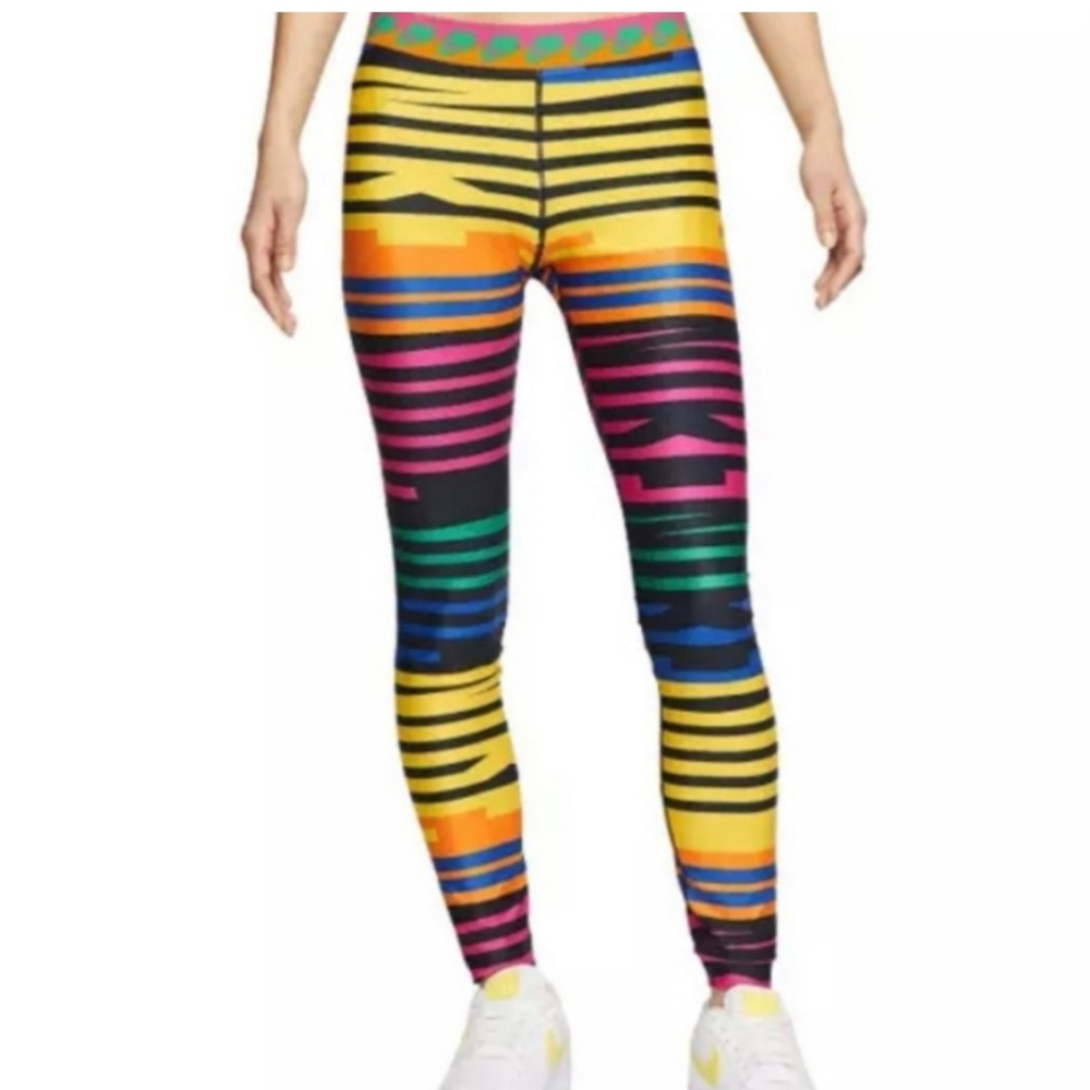 Nike Bold And Bright Leggings